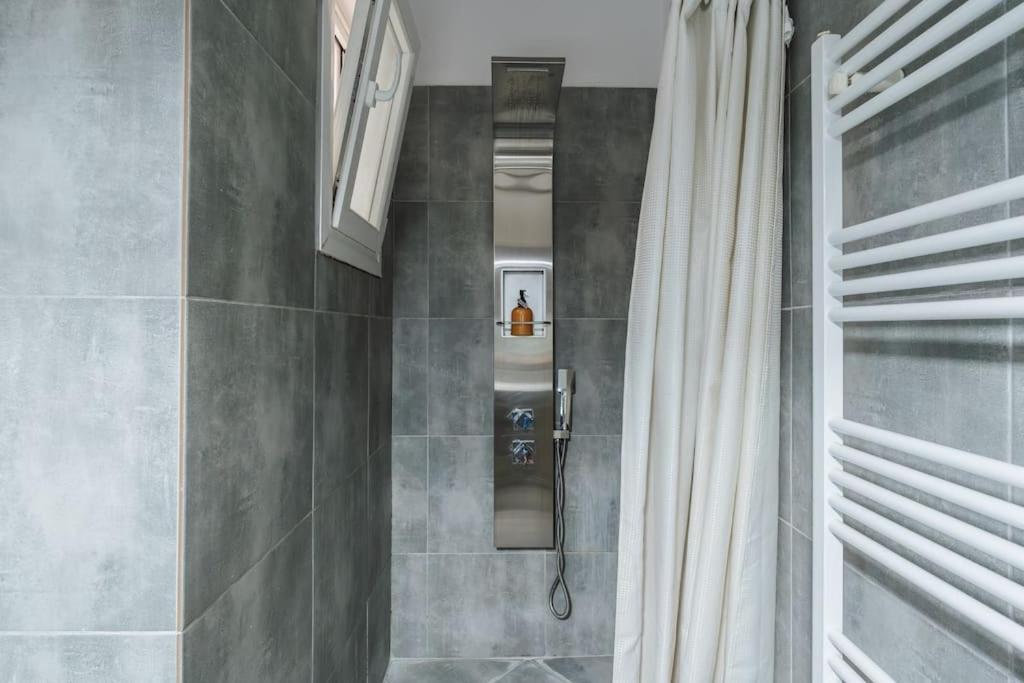 Apartamento A Place 4 U No18 Atenas Exterior foto