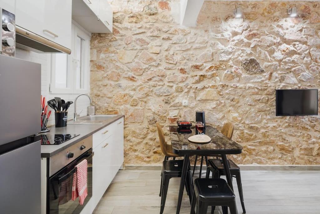 Apartamento A Place 4 U No18 Atenas Exterior foto